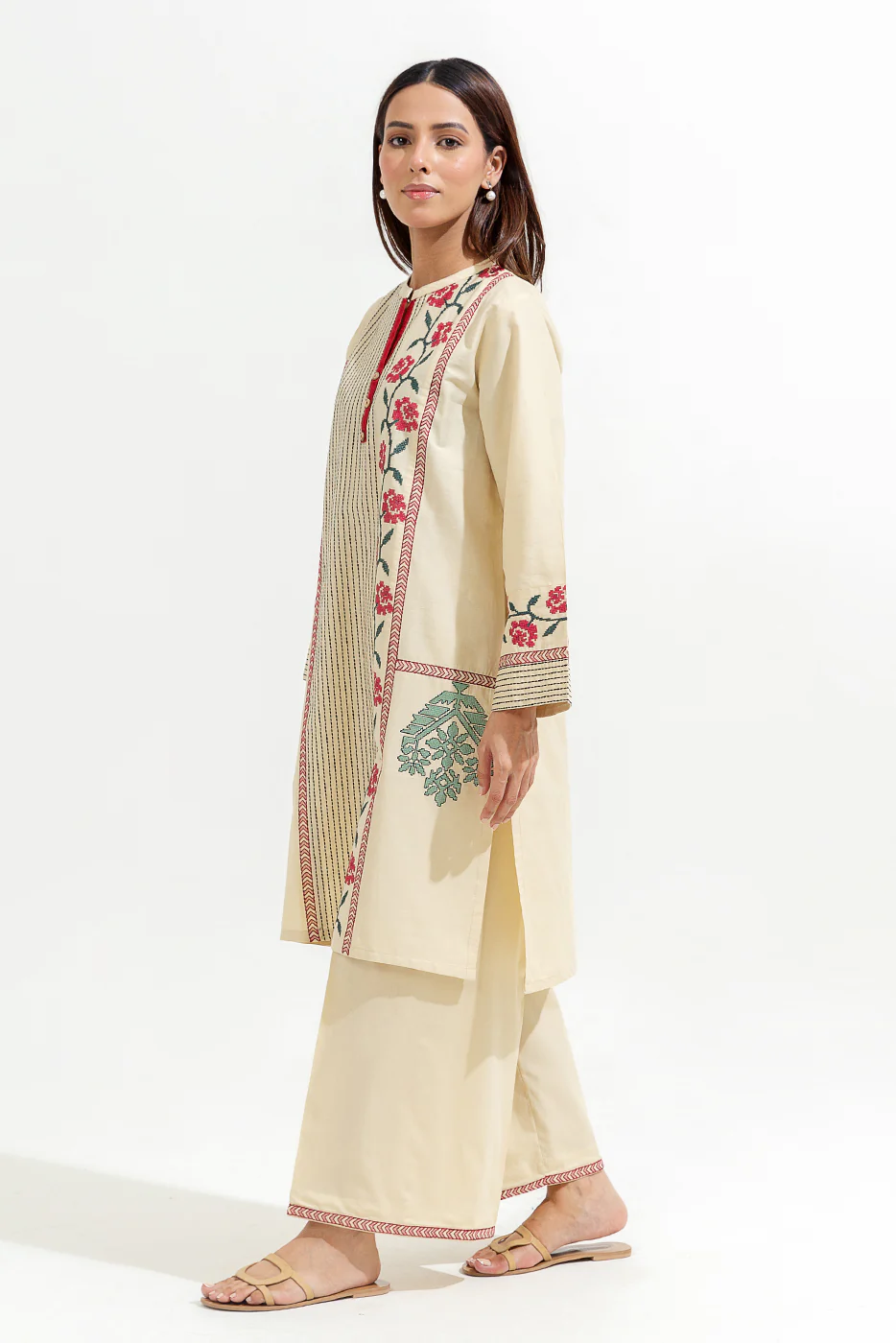 2 PIECE EMBROIDERED CAMBRIC SUIT (PRET) - Image 4