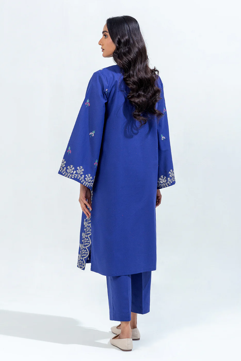 2 PIECE EMBROIDERED CAMBRIC SUIT (PRET) - Image 3