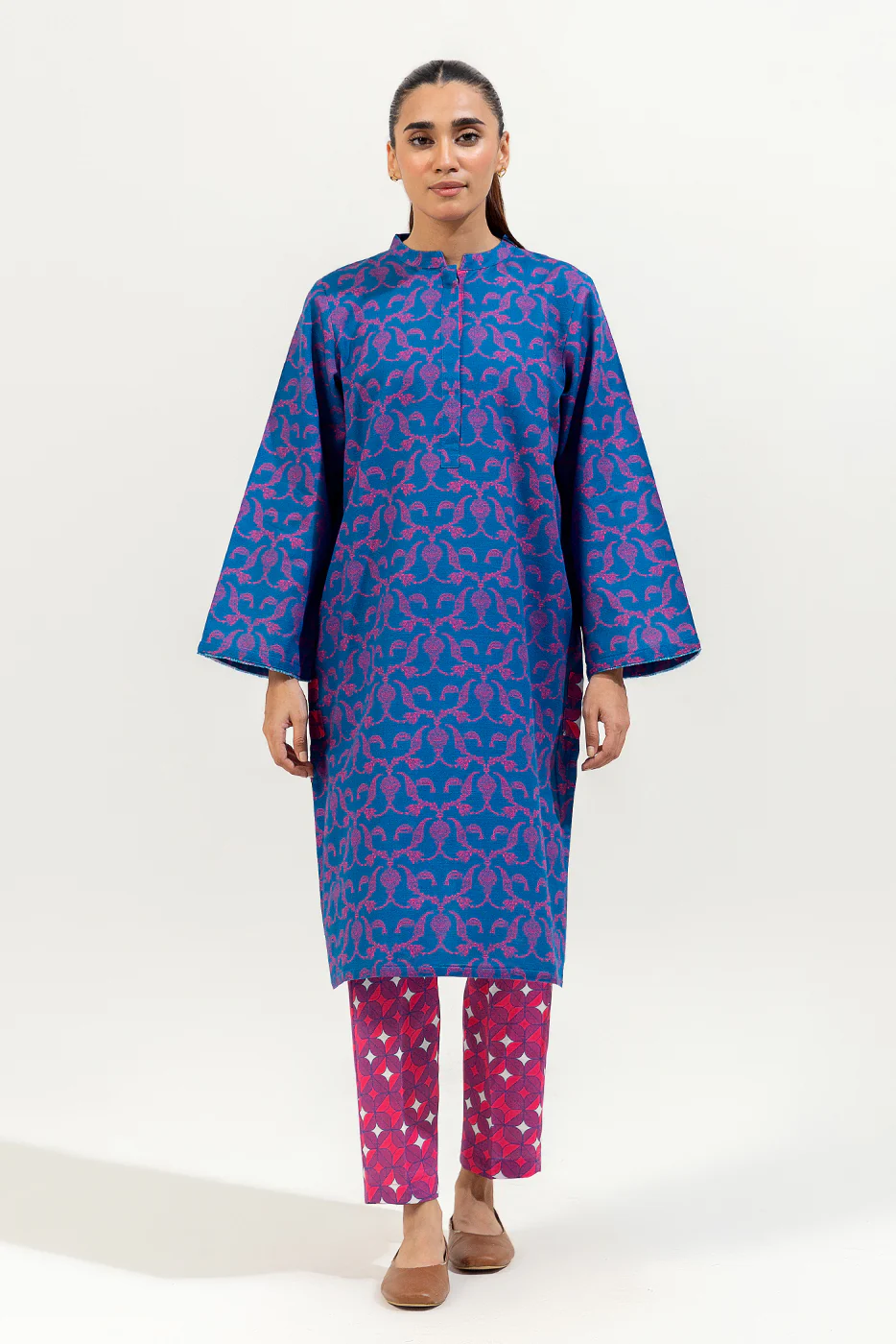 2 PIECE PRINTED KHADDAR SUIT (PRET) - Image 2