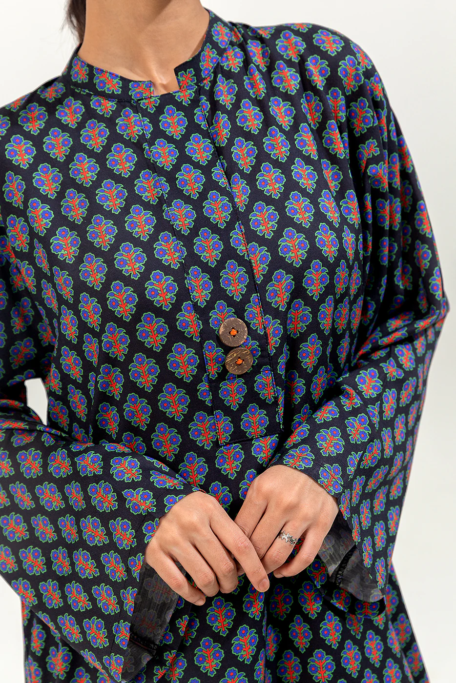 2 PIECE PRINTED VISCOSE SUIT (PRET) - Image 4