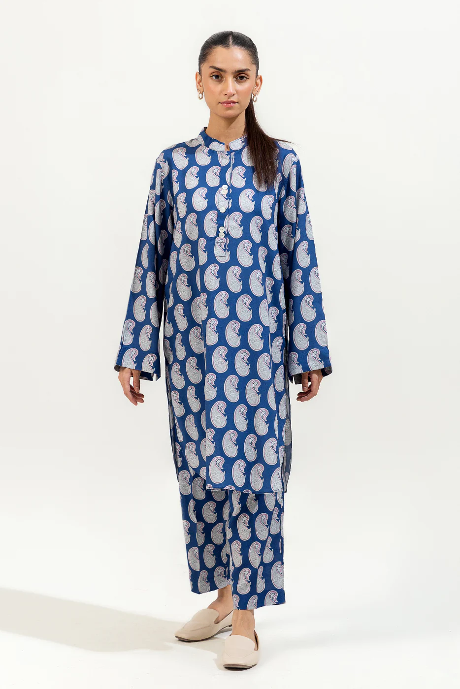 2 PIECE PRINTED VISCOSE SUIT (PRET) - Image 2