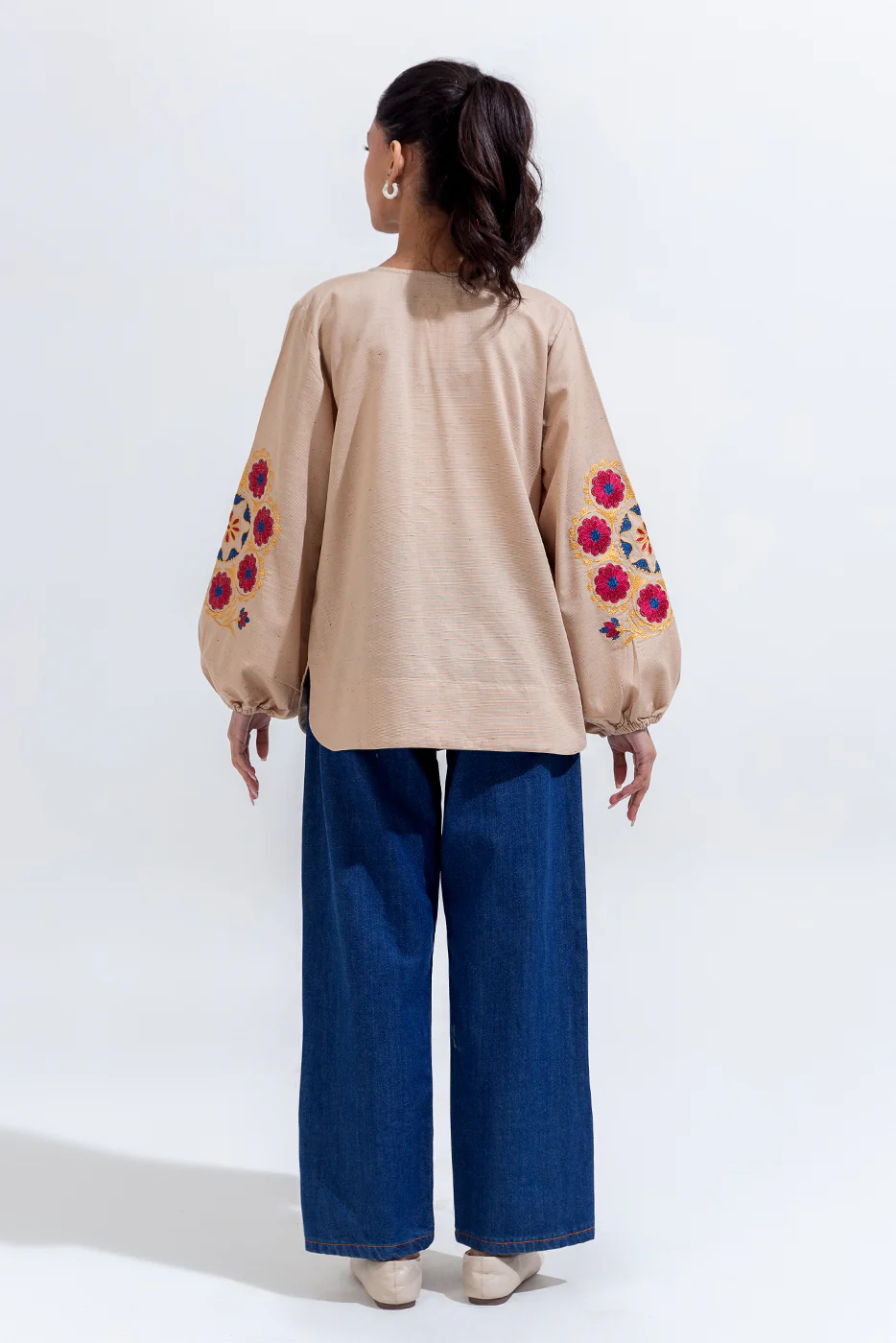 EMBROIDERED KHADDAR TOP (PRET) - Image 3
