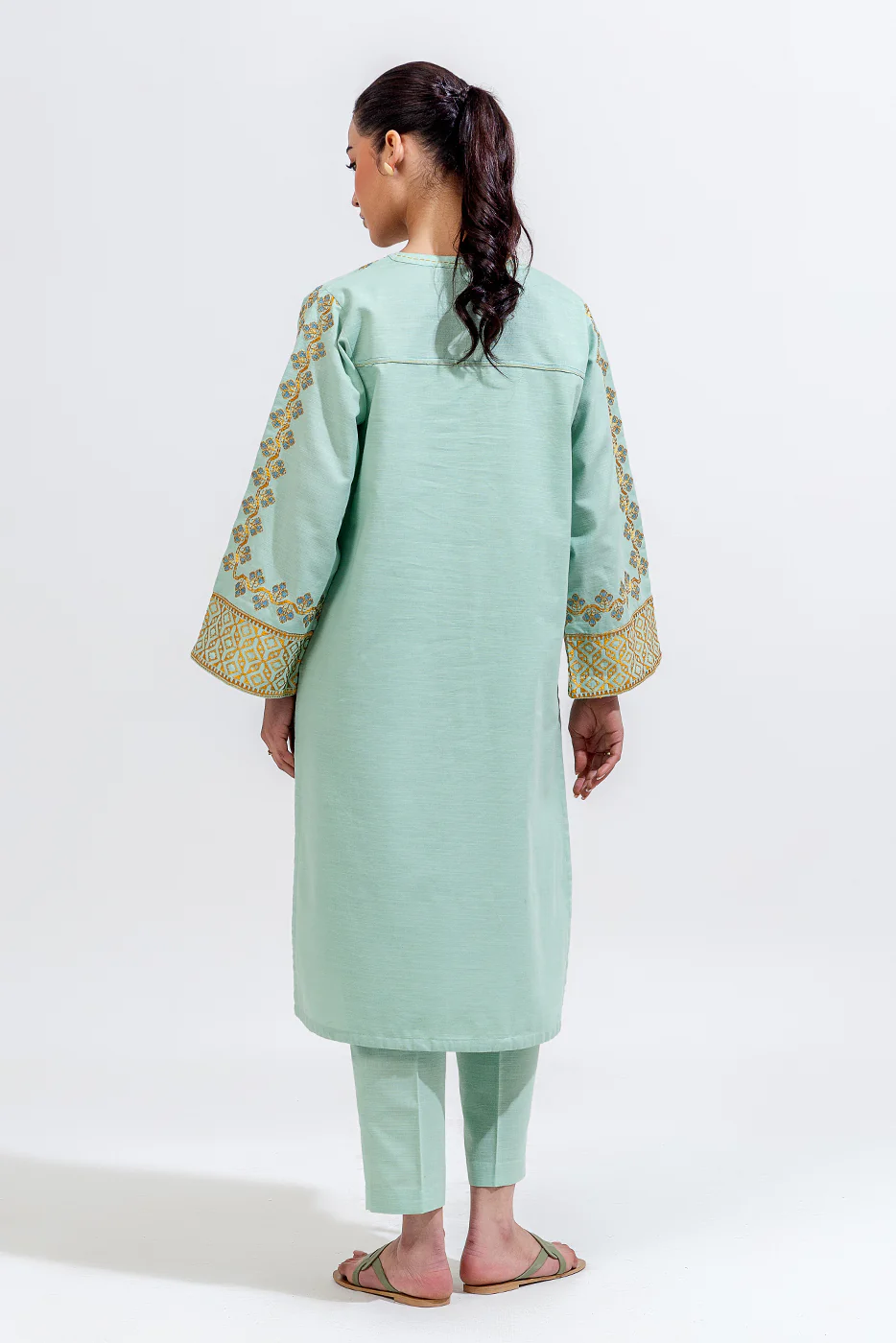 2 PIECE EMBROIDERED KHADDAR SUIT (PRET) - Image 3