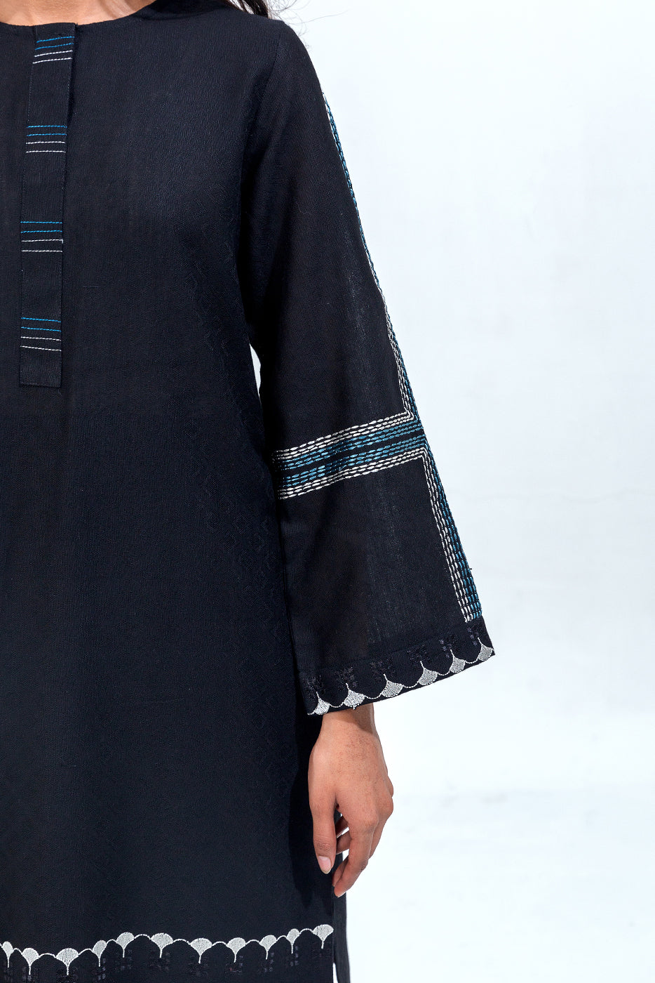 2 PIECE EMBROIDERED KHADDAR JACQUARD SUIT (PRET) - Image 5