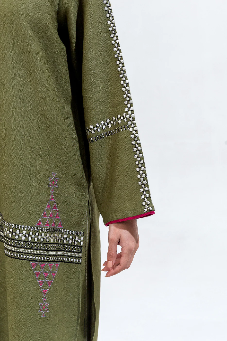 2 PIECE EMBROIDERED KHADDAR JACQUARD SUIT (PRET) - Image 6