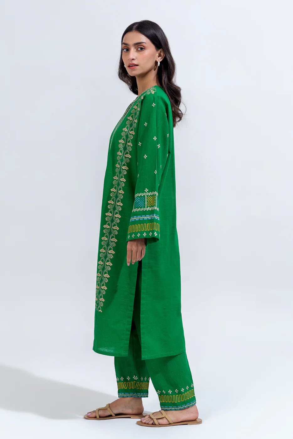 2 PIECE EMBROIDERED KHADDAR SUIT (PRET) - Image 3