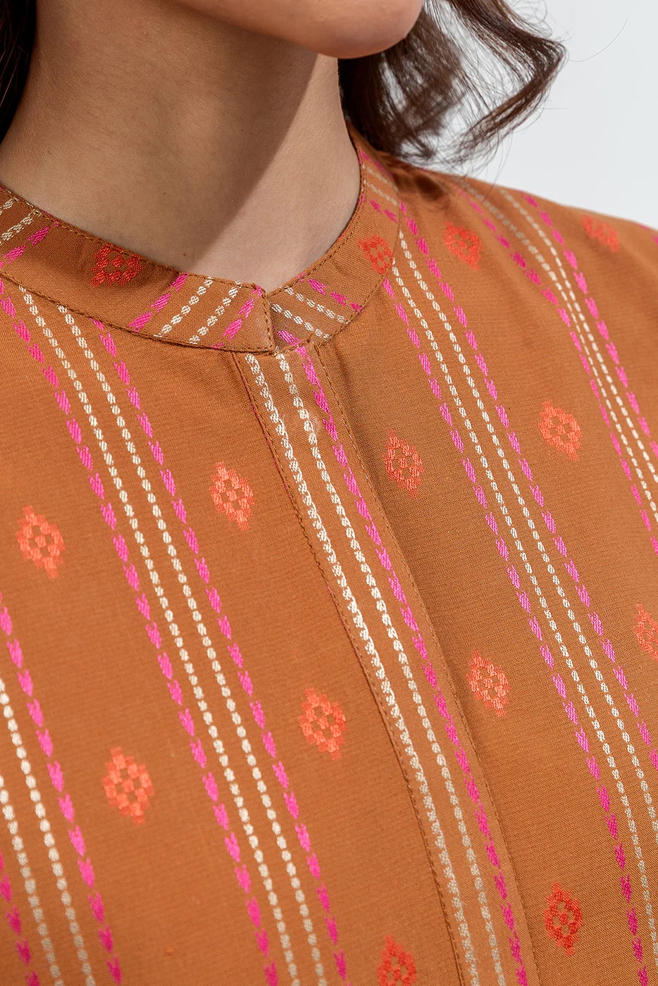 2 PIECE BASIC JACQUARD SUIT (PRET) - Image 4