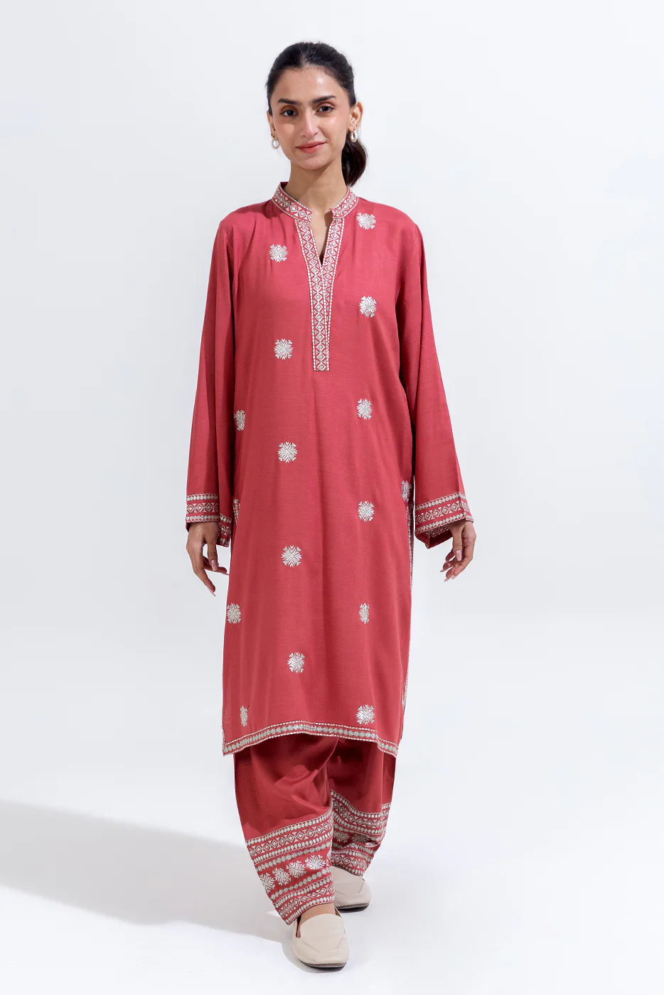 2 PIECE EMBROIDERED VISCOSE SUIT (PRET) - Image 2