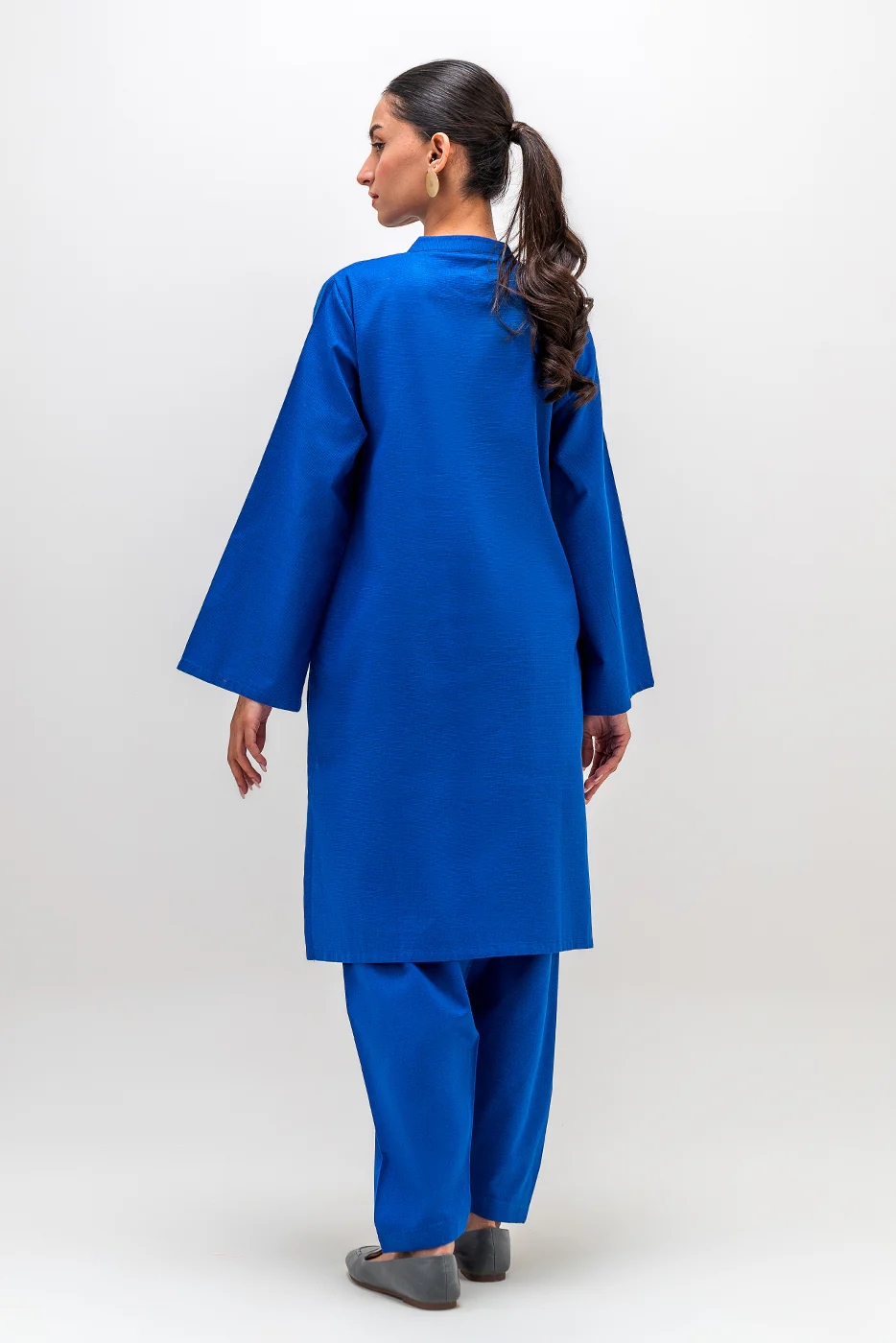 2 PIECE BASIC KHADDAR SUIT (PRET) - Image 3