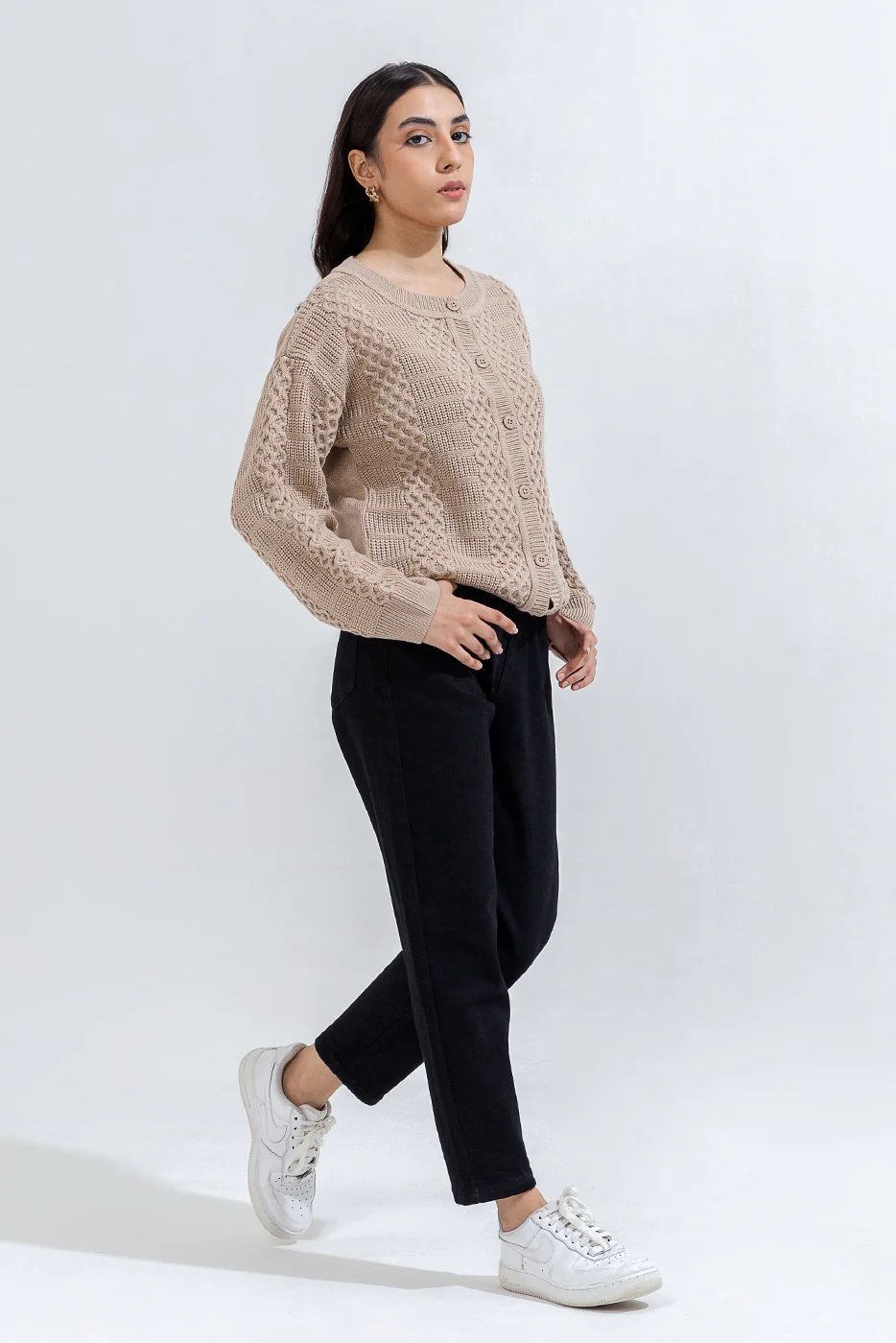 KNITTED CREW NECK CARDIGAN - Image 4