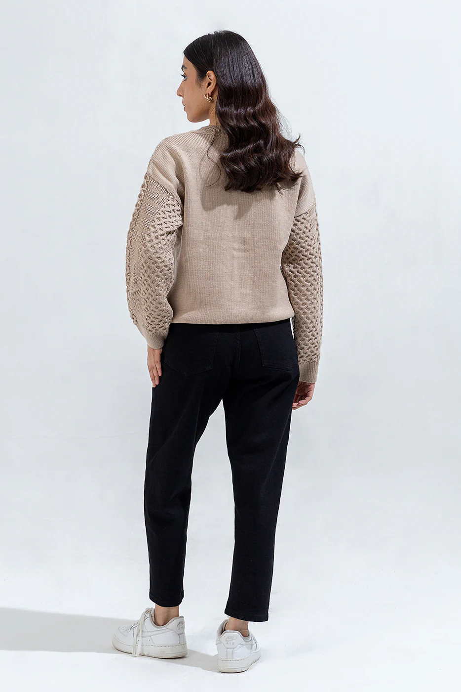 KNITTED CREW NECK CARDIGAN - Image 5