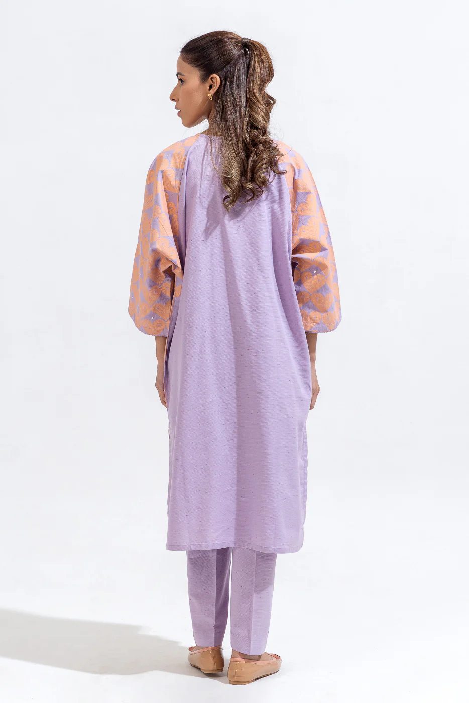 2 PIECE PRINTED KHADDAR SUIT (PRET) - Image 4