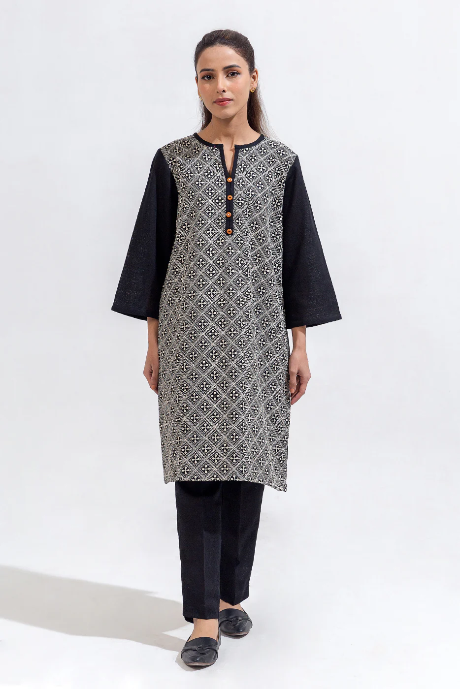 2 PIECE EMBROIDERED KHADDAR JACQUARD SUIT (PRET) - Image 2