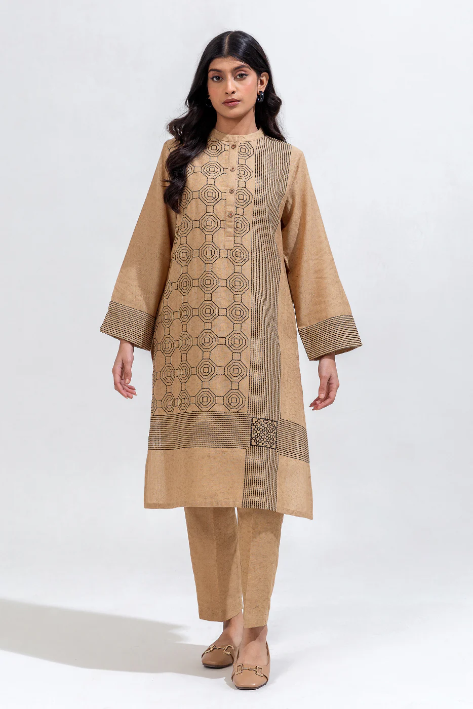 2 PIECE EMBROIDERED KHADDAR JACQUARD SUIT (PRET) - Image 5