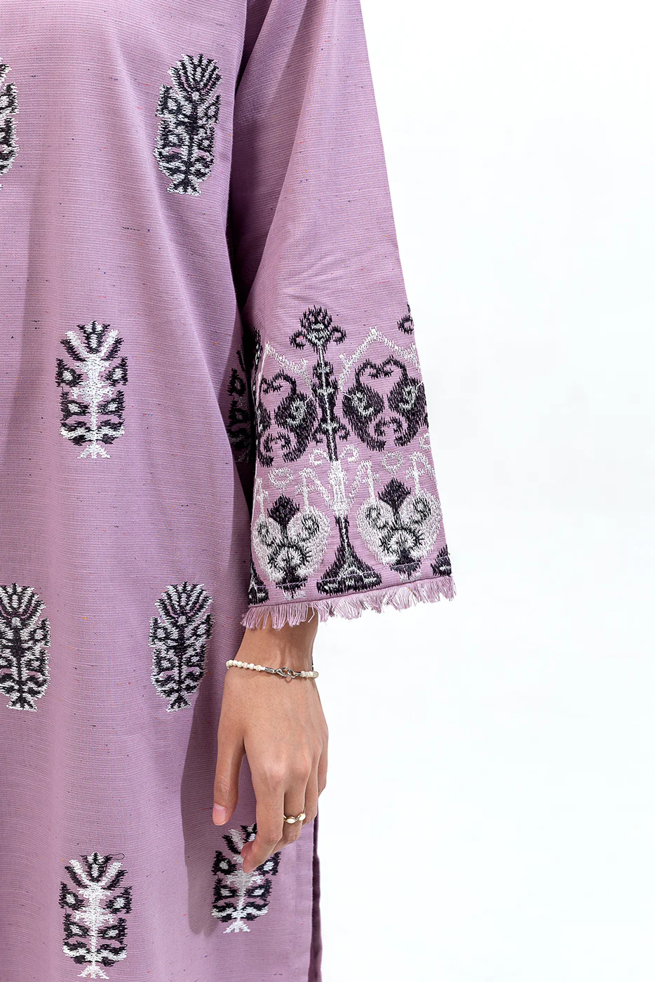 2 PIECE EMBROIDERED KHADDAR SUIT (PRET) - Image 4