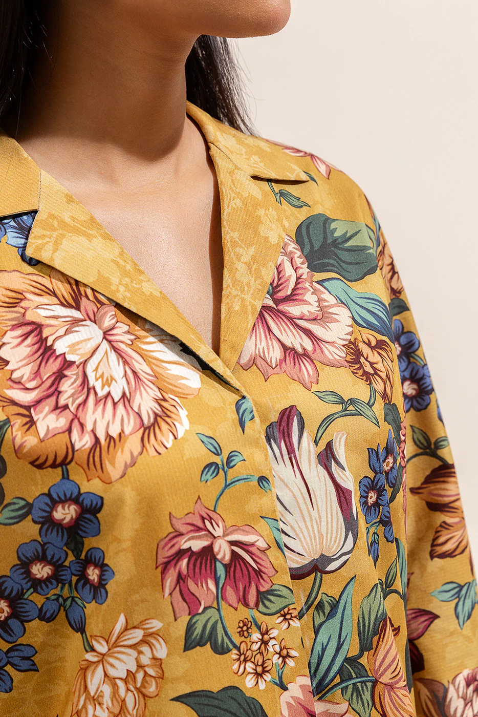 2 PIECE PRINTED LINEN SUIT-OASIS BLOOM (UNSTITCHED) - Image 4