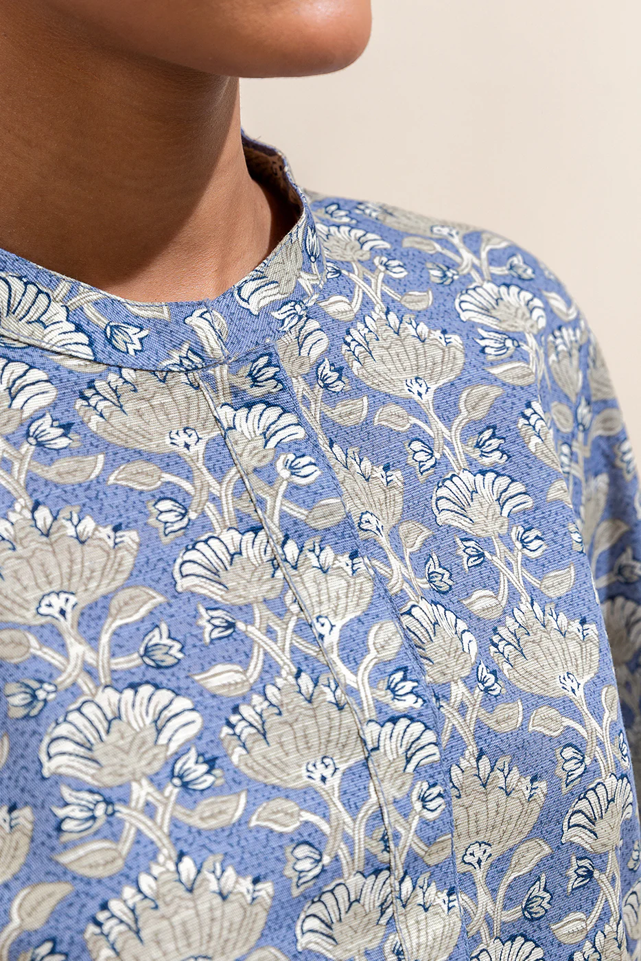 2 PIECE PRINTED KHADDAR SUIT-YONDER VERVE (UNSTITCHED) - Image 4