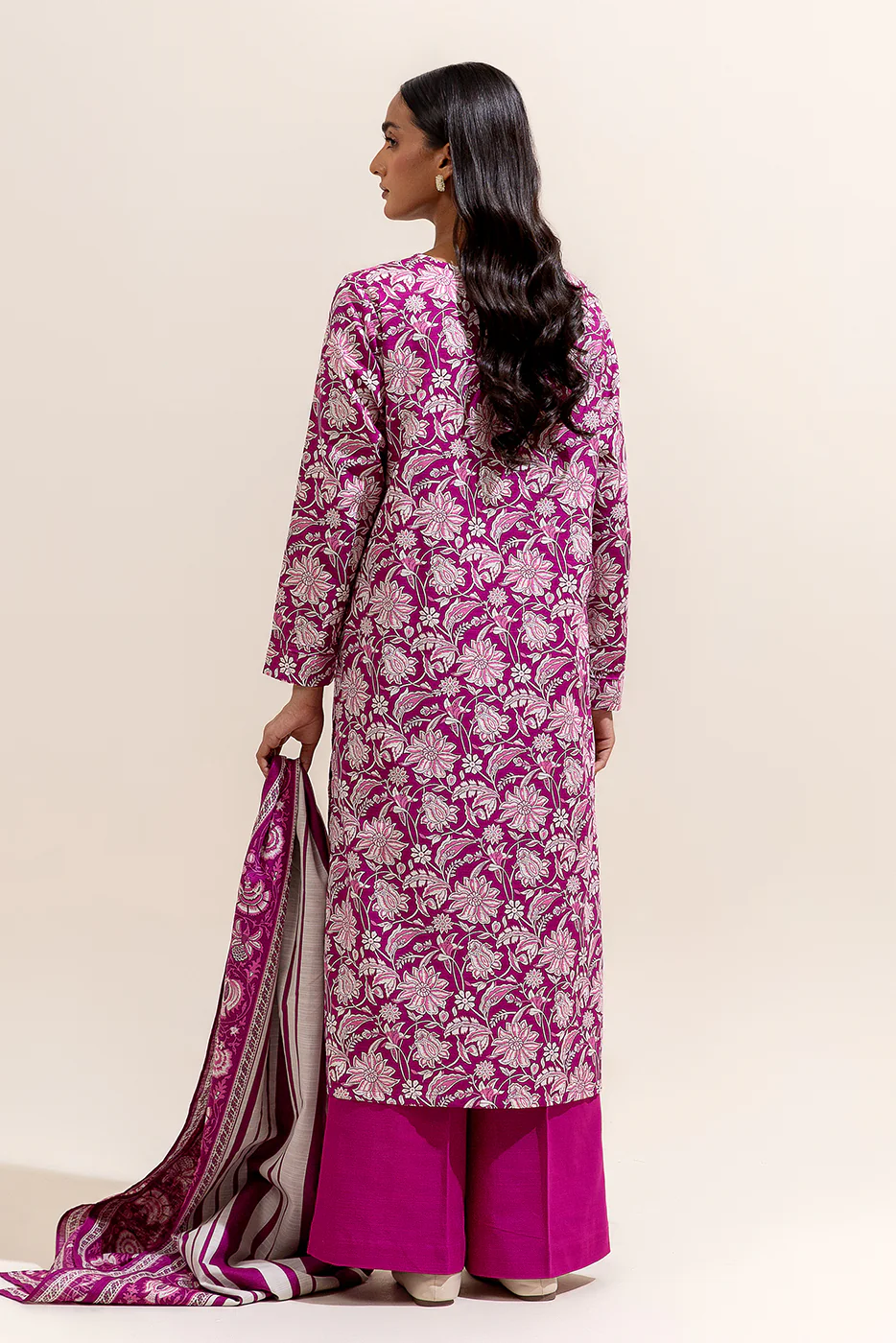 2 PIECE PRINTED KHADDAR SUIT-MAUVE MAIZE (UNSTITCHED) - Image 4