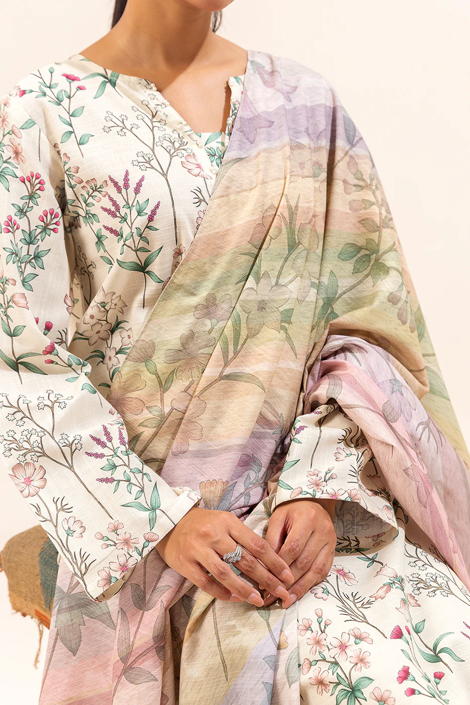 3 PIECE PRINTED KHADDAR SUIT-SAND BLOOM (UNSTITCHED) - Image 2