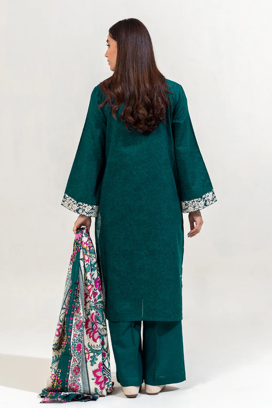 2 PIECE EMBROIDERED KHADDAR SUIT-TEAL BLOOM (UNSTITCHED) - Image 2