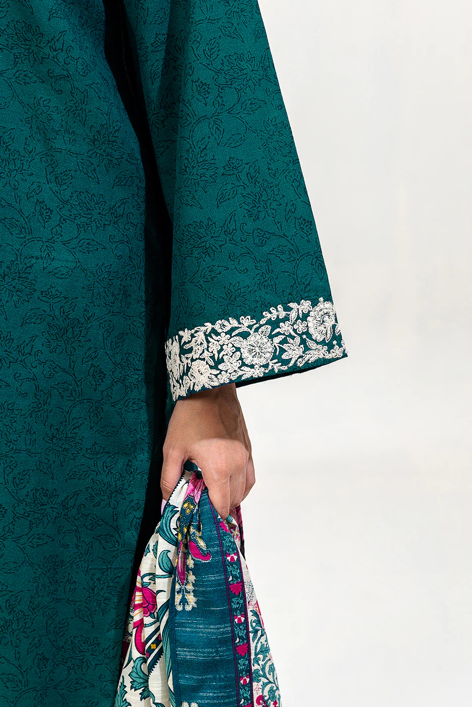2 PIECE EMBROIDERED KHADDAR SUIT-TEAL BLOOM (UNSTITCHED) - Image 3