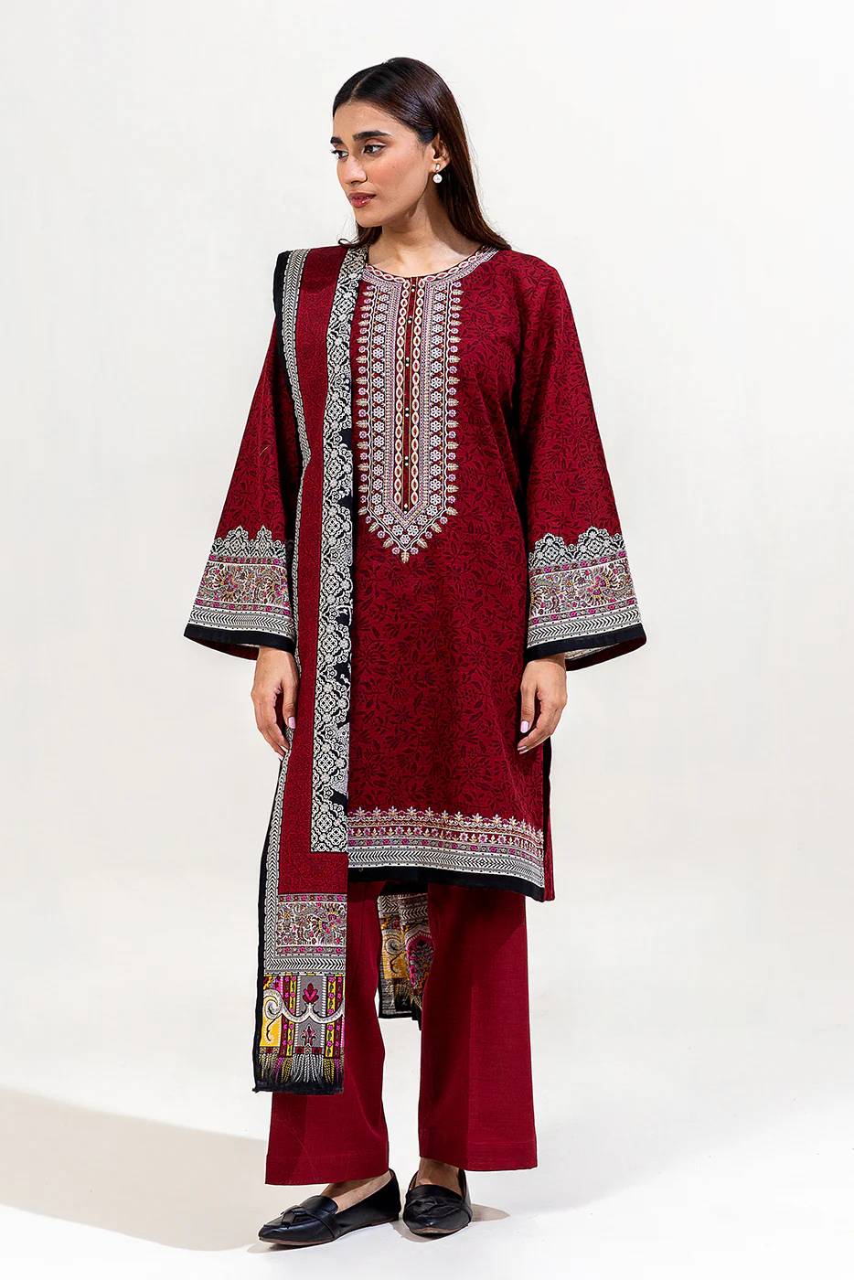 2 PIECE EMBROIDERED KHADDAR SUIT-GARNET PRIDE (UNSTITCHED) - Image 2