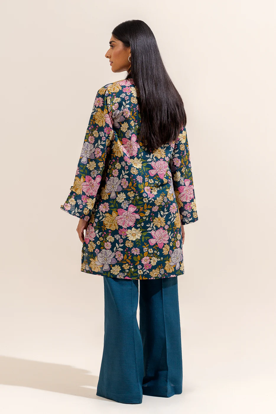 2 PIECE EMBROIDERED KHADDAR SUIT-MAJESTIC TEAL (UNSTITCHED) - Image 4