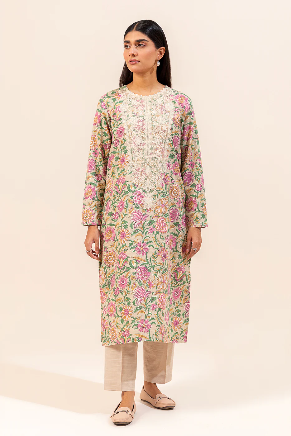 2 PIECE EMBROIDERED KHADDAR SUIT-CELESTIAL ORCHID (UNSTITCHED) - Image 4