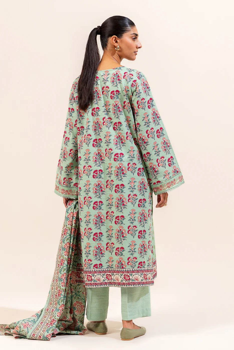 3 PIECE EMBROIDERED KHADDAR SUIT-CARNATION SERENITY (UNSTITCHED) - Image 4