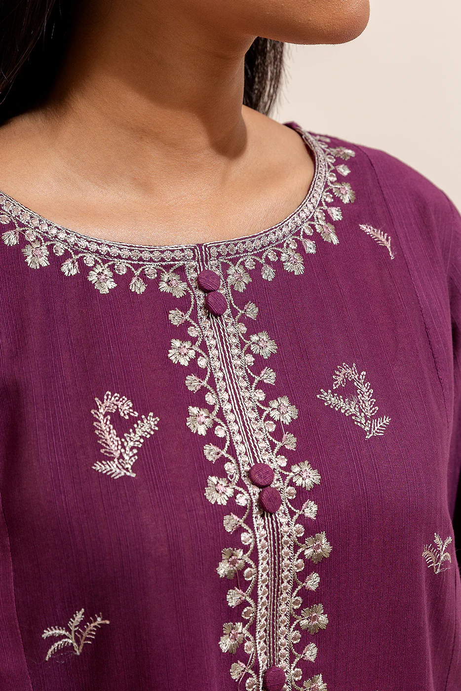 2 PIECE EMBROIDERED KHADDAR SUIT-DEEP BERRY (UNSTITCHED) - Image 5