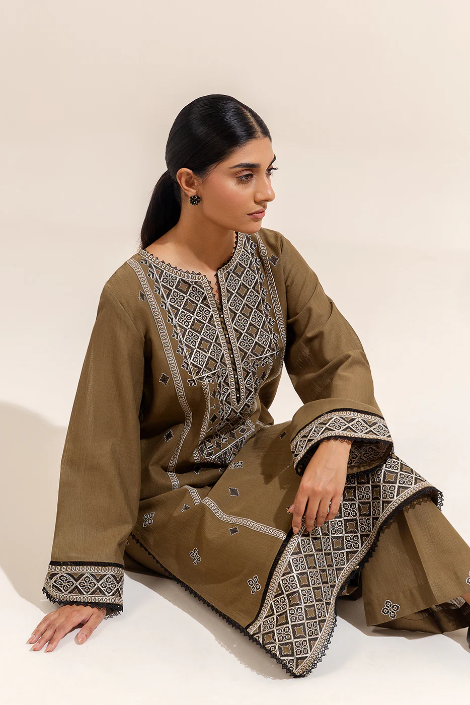 2 PIECE EMBROIDERED KHADDAR SUIT-DIJON CHARM (UNSTITCHED) - Image 2