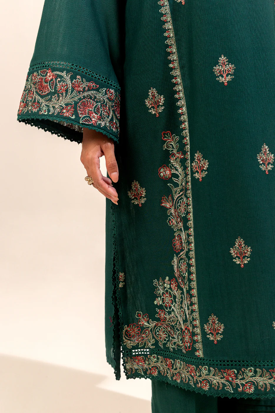 2 PIECE EMBROIDERED KHADDAR SUIT-VERDANT HAZE (UNSTITCHED) - Image 5