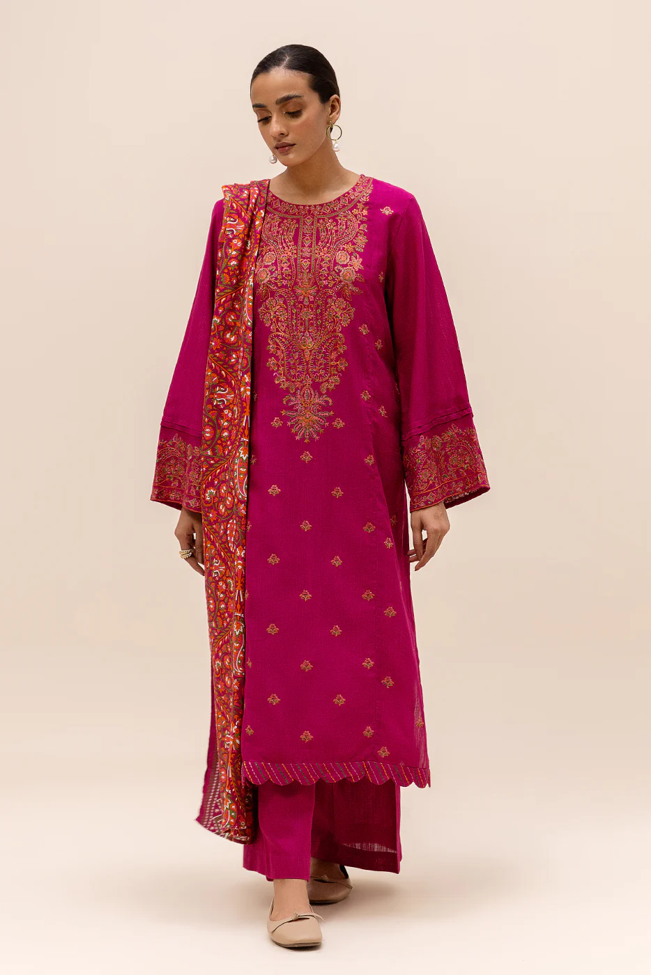 3 PIECE EMBROIDERED KHADDAR SUIT-FUSCHIA HAZE (UNSTITCHED) - Image 2