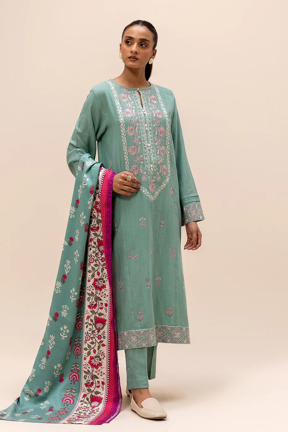 3 PIECE EMBROIDERED KHADDAR SUIT-NEVADA BLUSH (UNSTITCHED) - Image 3
