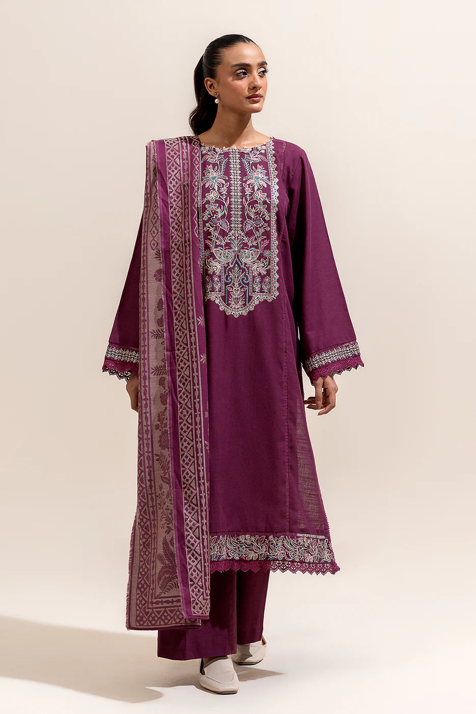 2 PIECE EMBROIDERED KHADDAR SUIT-SANGRIA MUSK (UNSTITCHED) - Image 2