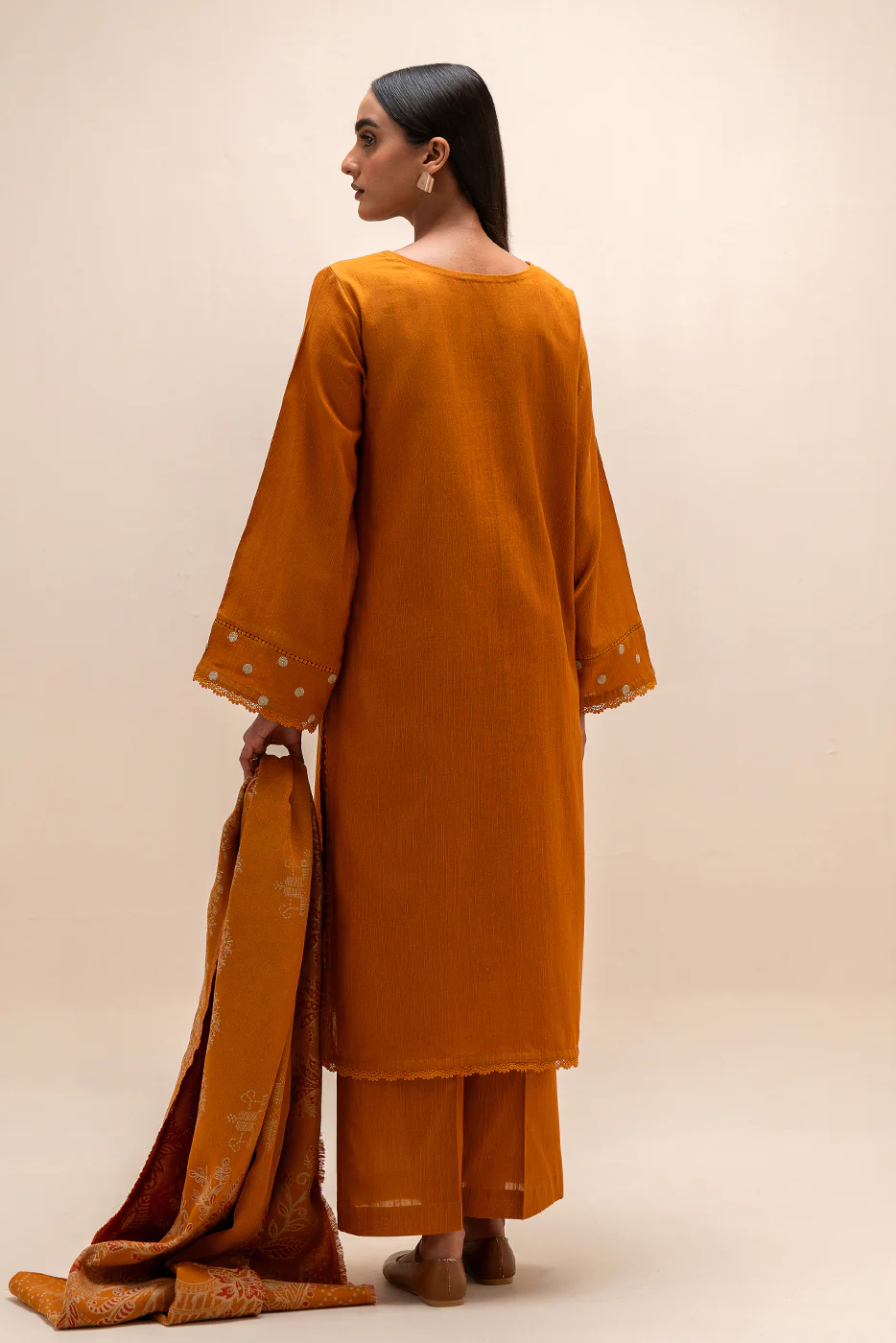 3 PIECE EMBROIDERED KHADDAR SUIT-MEDALLION LACE (UNSTITCHED) - Image 4