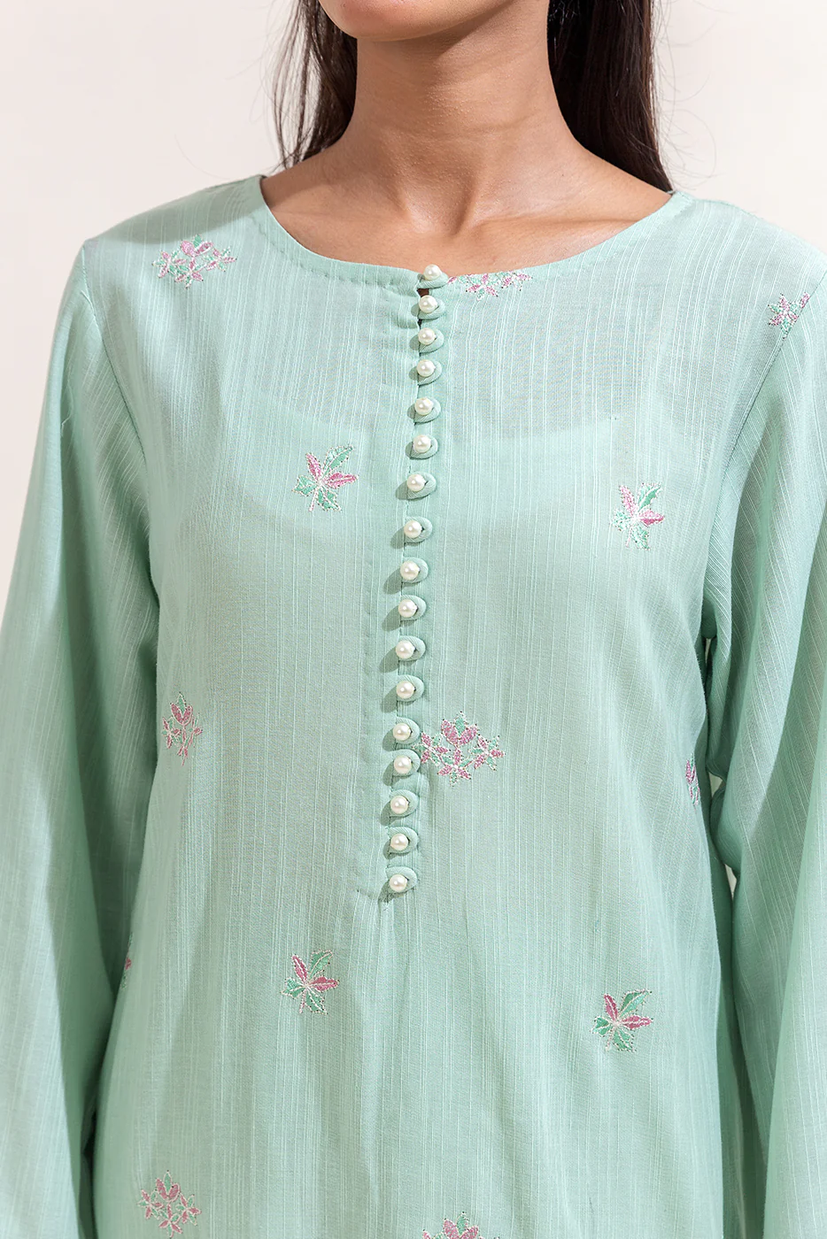 2 PIECE EMBROIDERED KHADDAR SUIT-MINT COLLISION (UNSTITCHED) - Image 4