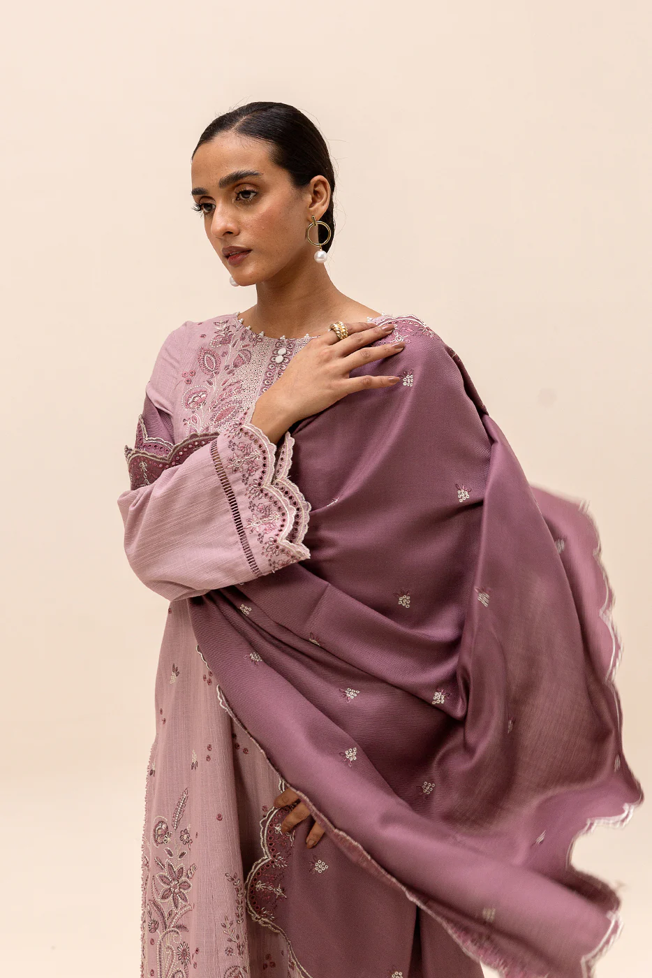 3 PIECE EMBROIDERED KHADDAR SUIT-BRITTANY ROSE (UNSTITCHED) - Image 2
