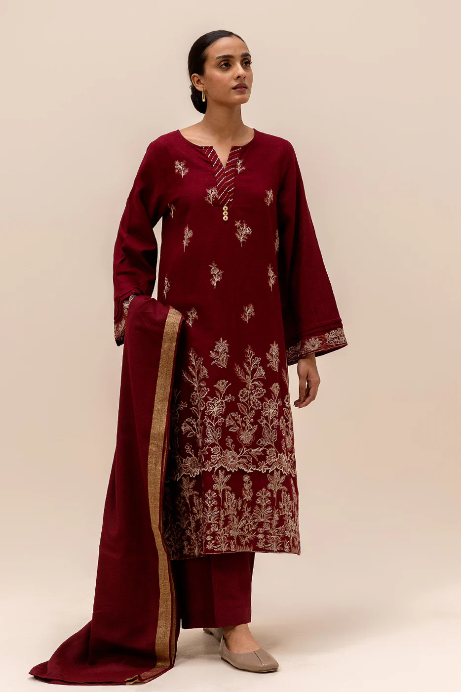 3 PIECE EMBROIDERED KHADDAR SUIT-GARNET VERVE (UNSTITCHED) - Image 3