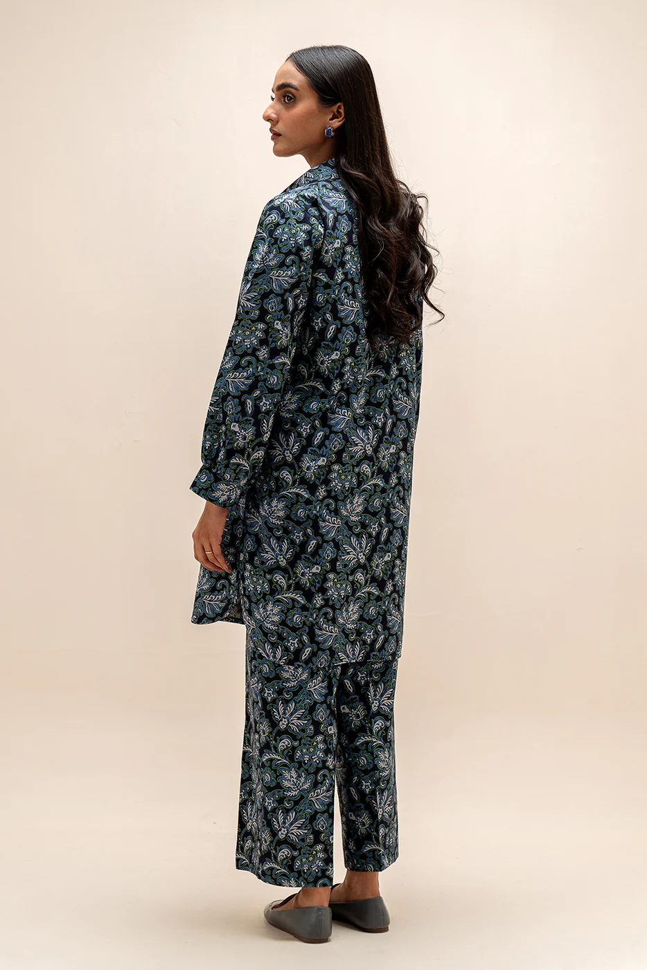 2 PIECE PRINTED LINEN SUIT-PRUSSIAN GILD (UNSTITCHED) - Image 3
