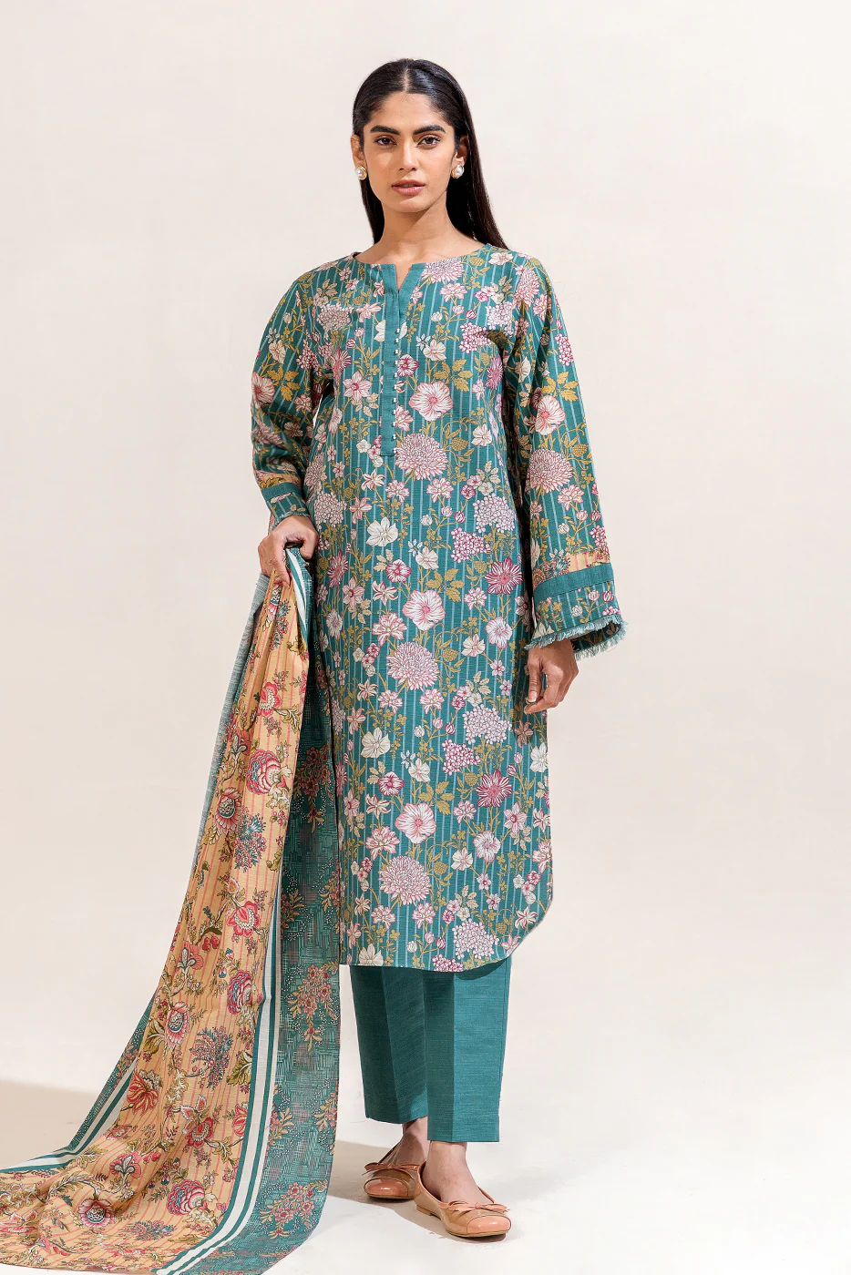 3 PIECE PRINTED KHADDAR SUIT-TURQOOISE GLOOM (UNSTITCHED) - Image 4