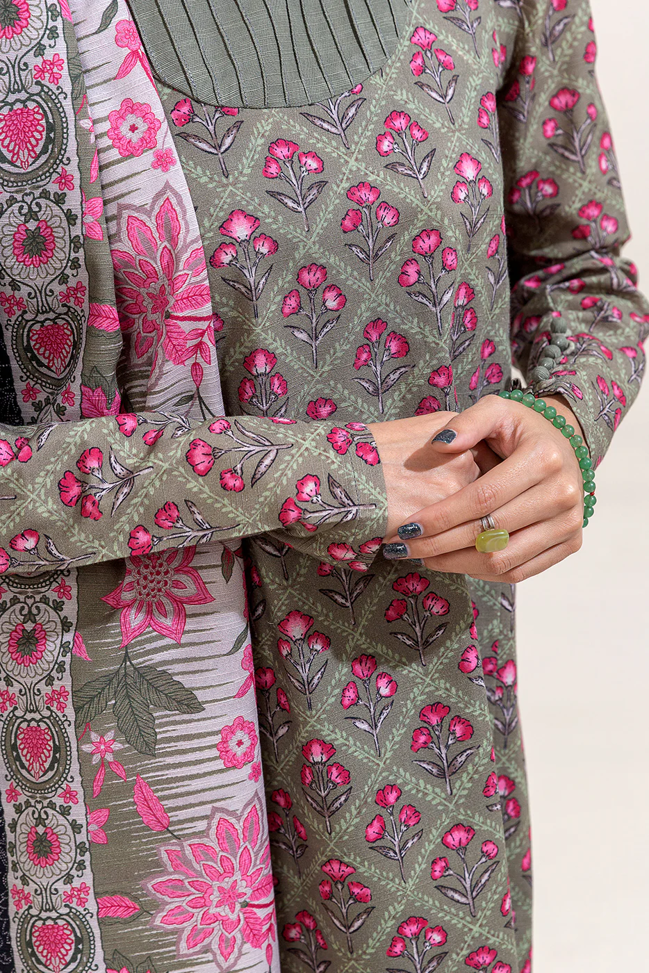 3 PIECE PRINTED KHADDAR SUIT-SAGE BLOOM (UNSTITCHED) - Image 3
