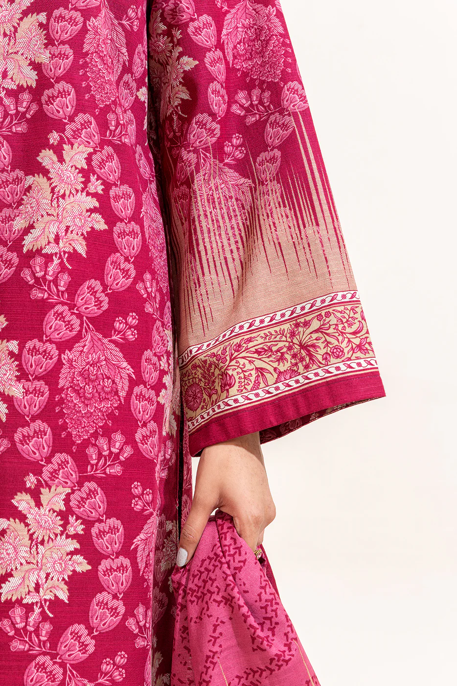 3 PIECE PRINTED KHADDAR SUIT-SCARLET BLOOM (UNSTITCHED) - Image 3