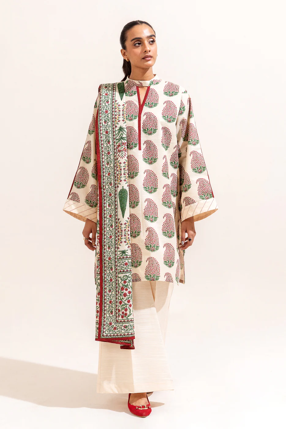 3 PIECE PRINTED KHADDAR SUIT-CARNIVAL BLOOM (UNSTITCHED) - Image 3