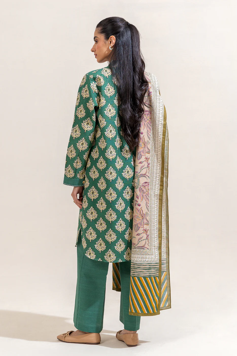 3 PIECE PRINTED KHADDAR SUIT-TEAL SERENITY (UNSTITCHED) - Image 6