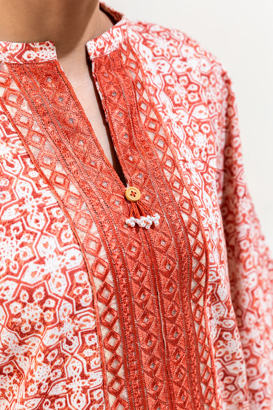 2 PIECE EMBROIDERED KHADDAR SUIT-RUSTIC MOSAIC (UNSTITCHED) - Image 4