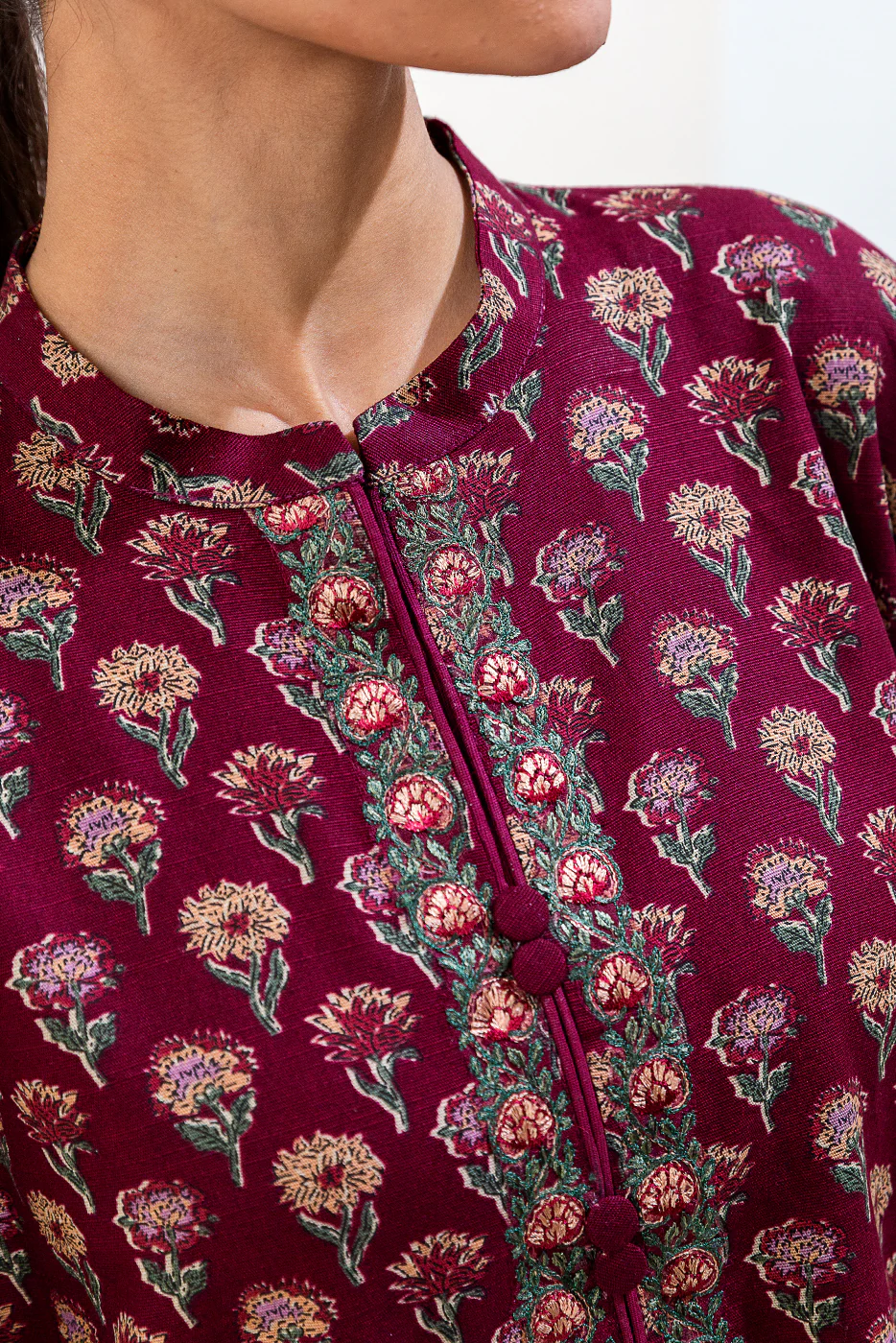 2 PIECE EMBROIDERED KHADDAR SUIT-MAROON BLOOM (UNSTITCHED) - Image 4