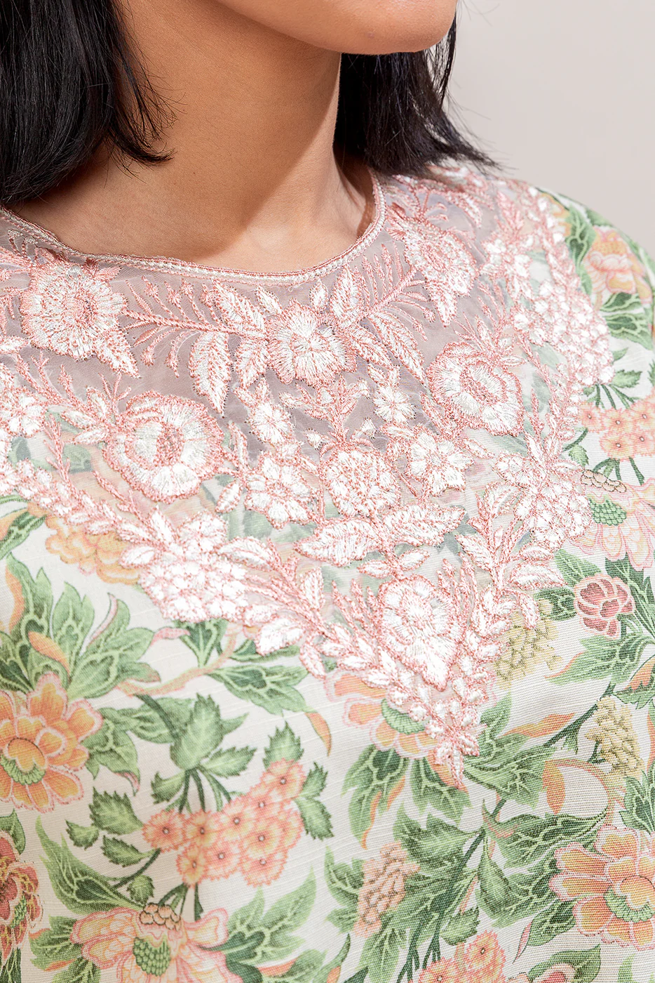 3 PIECE EMBROIDERED KHADDAR SUIT-SAGE ORCHID (UNSTITCHED) - Image 5
