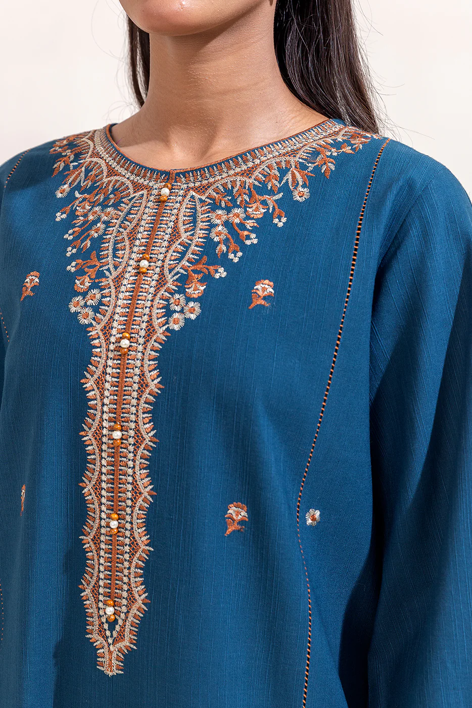 2 PIECE EMBROIDERED KHADDAR SUIT-BLUE BLOOM (UNSTITCHED) - Image 4