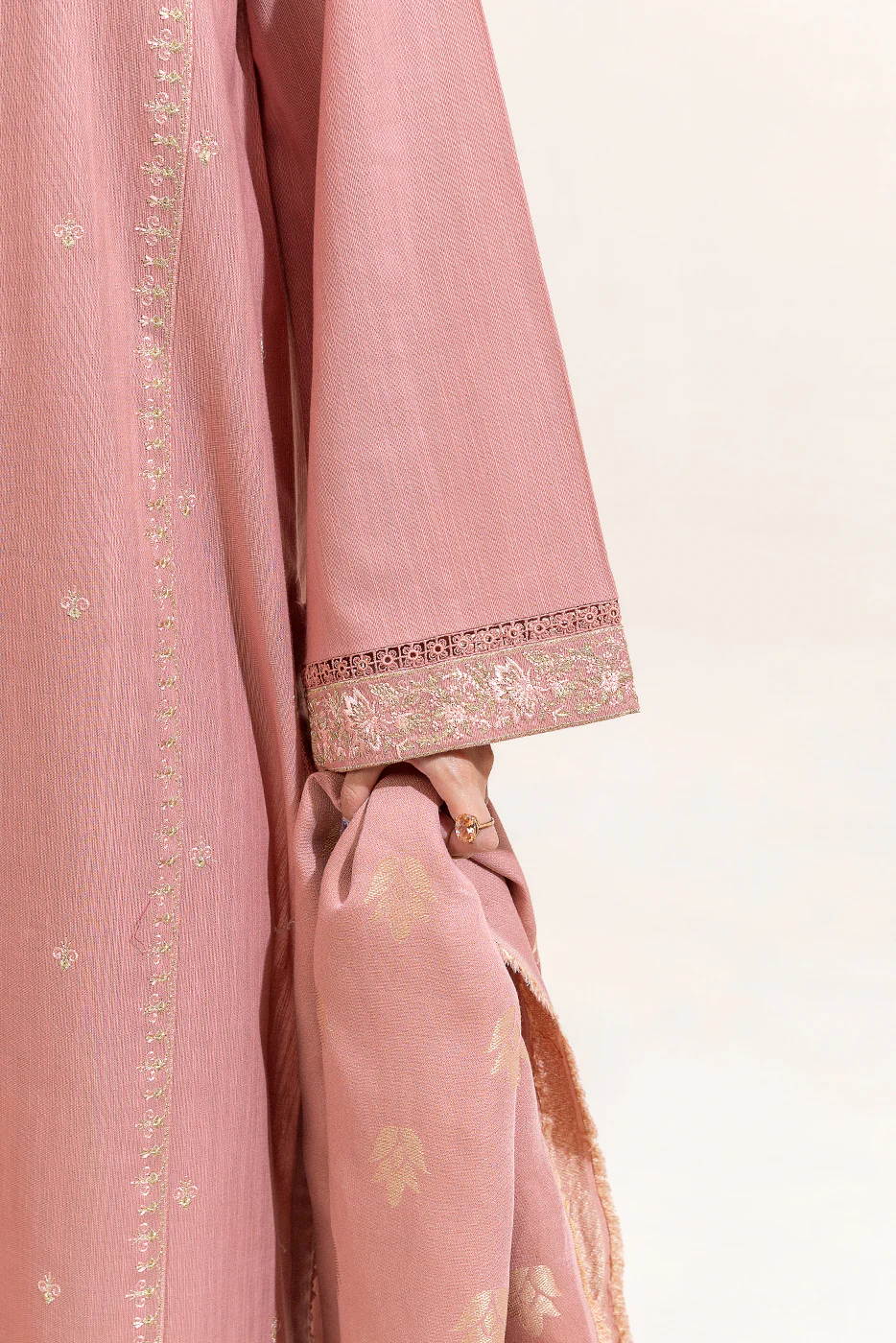 3 PIECE EMBROIDERED KHADDAR SUIT-ROSE PINK (UNSTITCHED) - Image 3